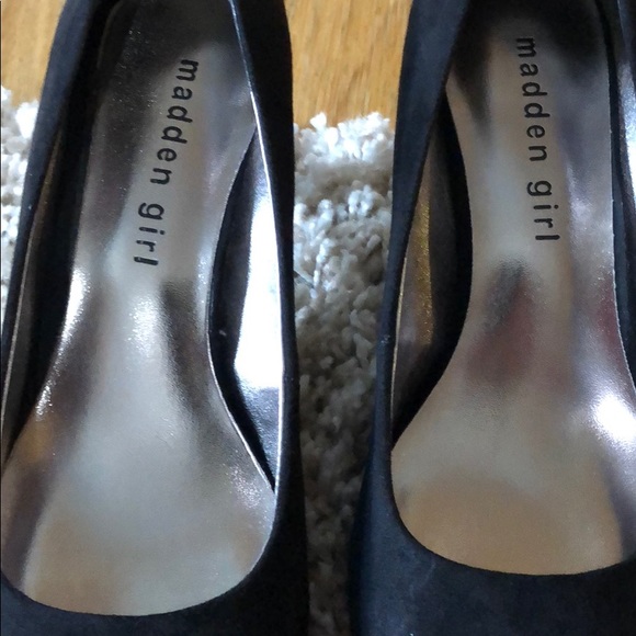 Madden girl black suede pumps - Picture 5 of 7